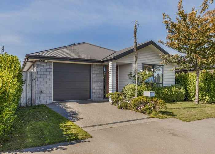  at 25 George West Square, Wigram, Christchurch