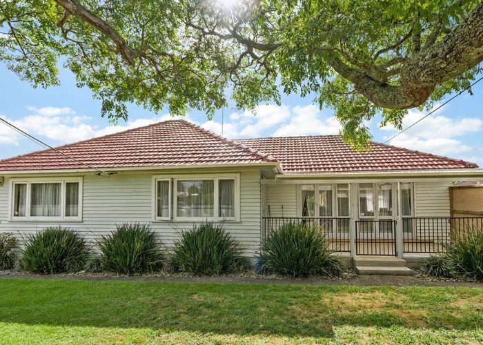  at 61 Metcalfe Road, Ranui, Auckland