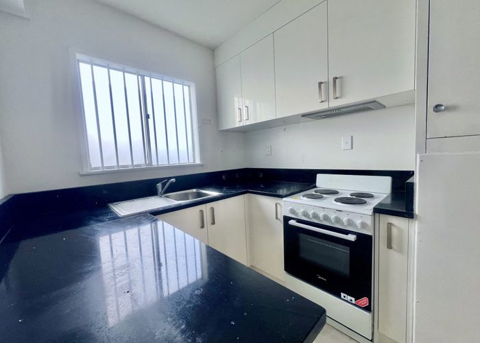  at 2/6 Patterson Street, Sandringham, Auckland City, Auckland