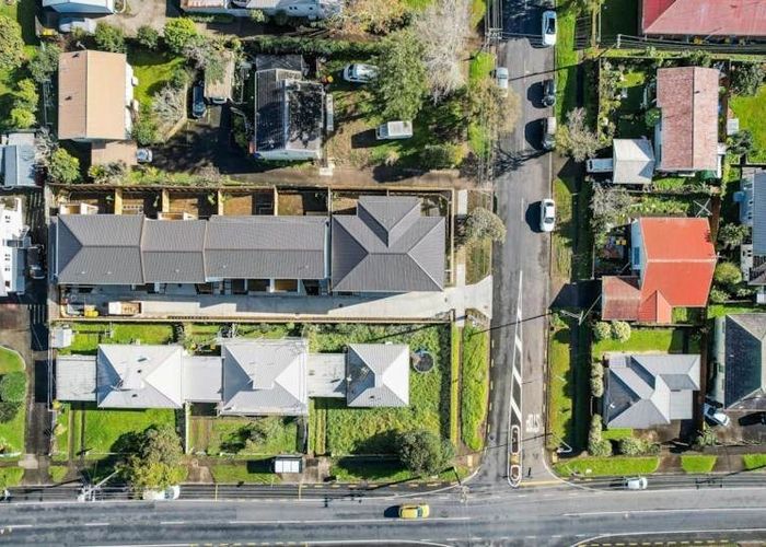  at Lot 2/63 Gardner Avenue, New Lynn, Waitakere City, Auckland