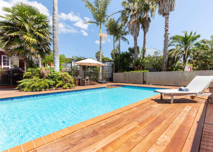  at 17 Sunkist Bay Road, Beachlands, Auckland