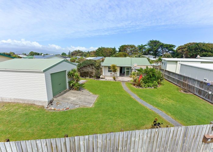  at 19 Karaka Street, Otaki Beach, Kapiti Coast, Wellington