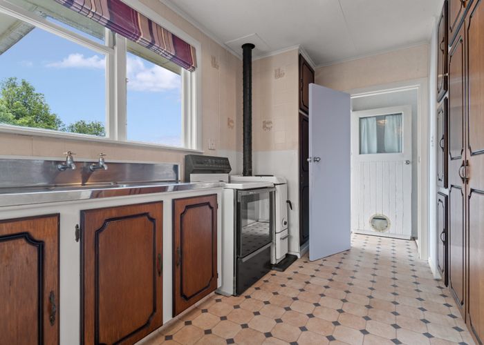  at 6 Hereford Place, Solway, Masterton
