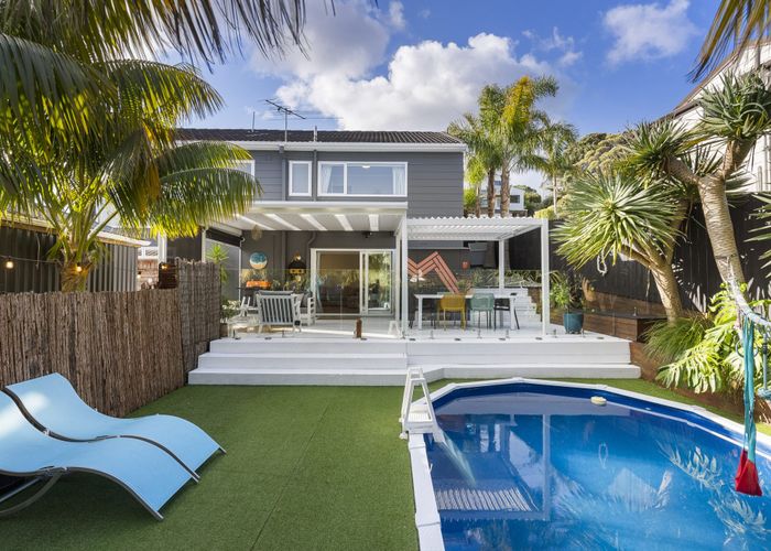  at 9 Montclair Rise, Browns Bay, Auckland