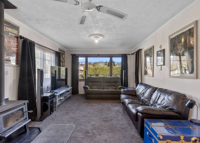  at 83B Whitby Road, Wakefield