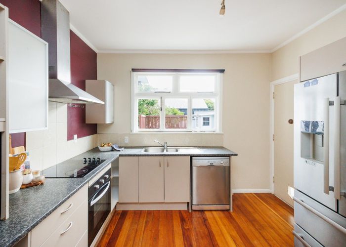  at 859 Main Street, Roslyn, Palmerston North, Manawatu / Whanganui