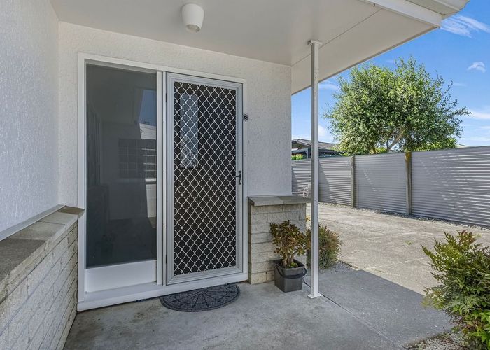  at 3/11 Chester Street, Taradale, Napier, Hawke's Bay