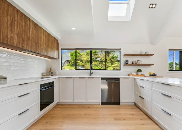  at 1/16 Waiake Street, Torbay, North Shore City, Auckland