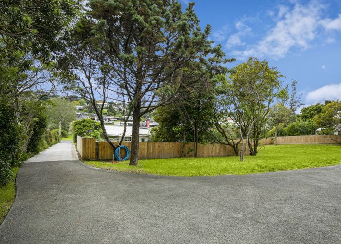  at 8A Cedar Terrace, Stanmore Bay, Rodney, Auckland