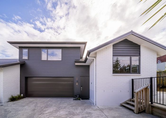  at 4/102 Howell Avenue, Riverlea, Hamilton, Waikato