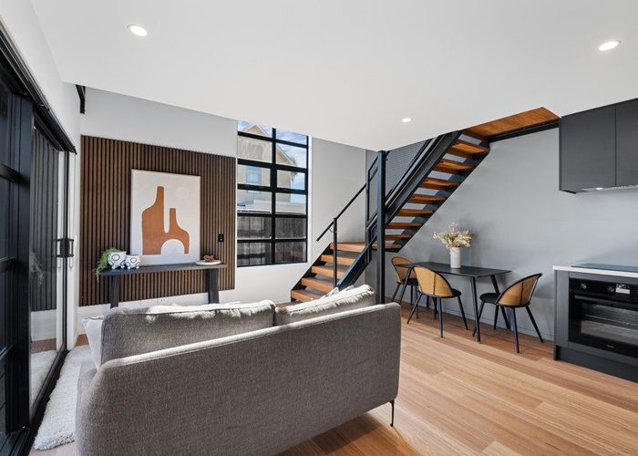  at 4/31 Division Street, Riccarton, Christchurch City, Canterbury