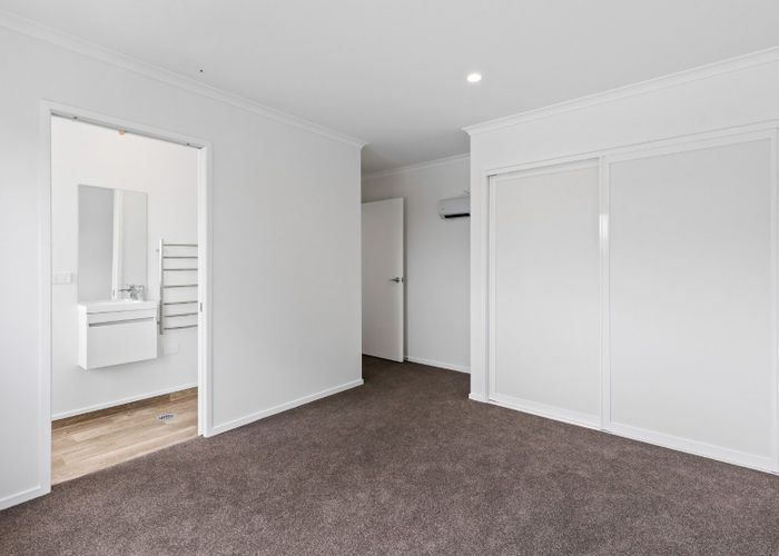  at 500B Te Atatu Road, Te Atatu Peninsula, Waitakere City, Auckland