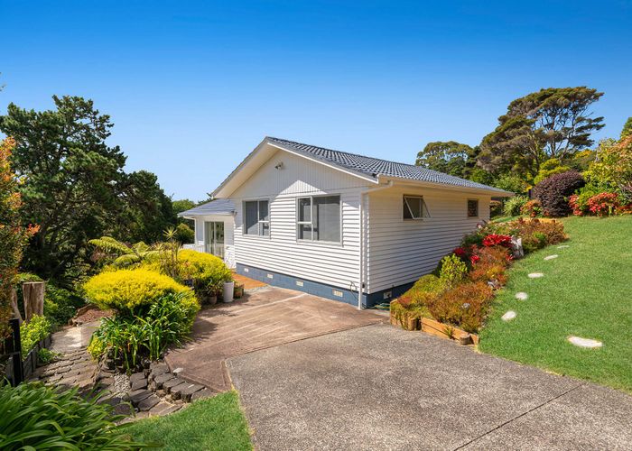  at 9 Bryers Place, Bayview, North Shore City, Auckland