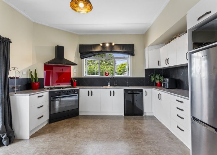  at 8 Albert Street, Pahiatua, Tararua, Manawatu / Whanganui