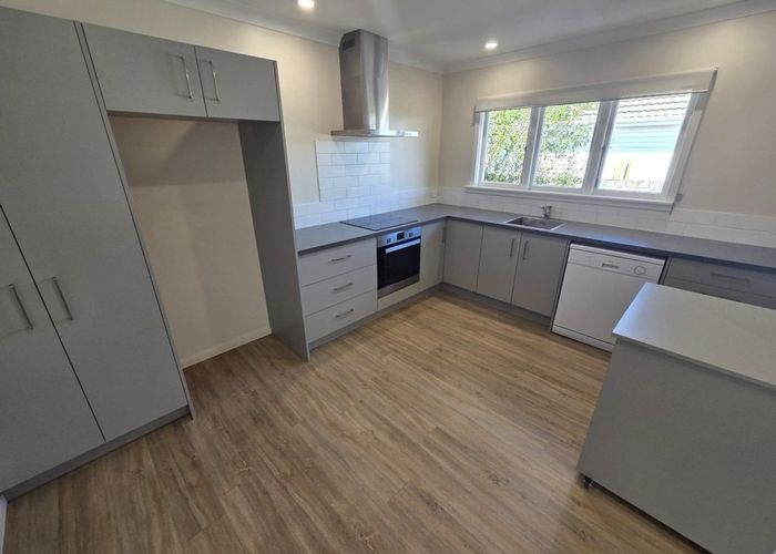  at 11 Grimseys Road, Redwood, Christchurch