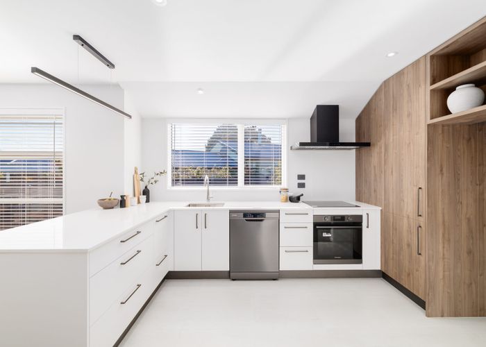  at 8A Wychwood Crescent, Bishopdale, Christchurch City, Canterbury