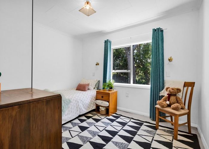  at 20 Onaero Beach Road, Onaero