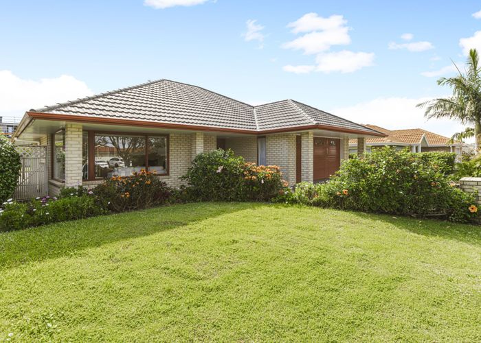  at 10 Norm Pellow Drive, Manurewa, Auckland