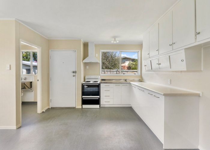  at 52 Coburg Street, Henderson, Auckland, Henderson, Waitakere City, Auckland