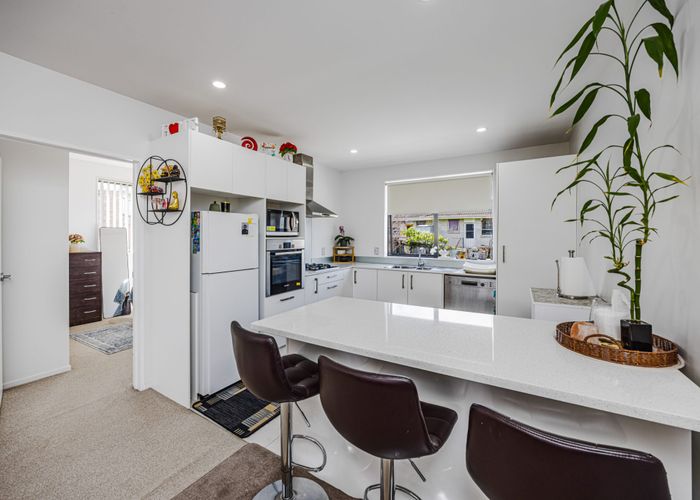  at 18/15 Wyllie Road, Papatoetoe, Manukau City, Auckland