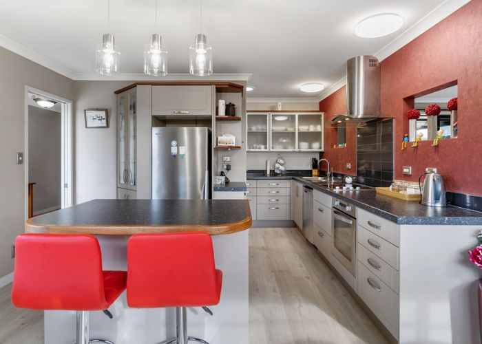  at 14 Bellbird Rise, Pyes Pa, Tauranga
