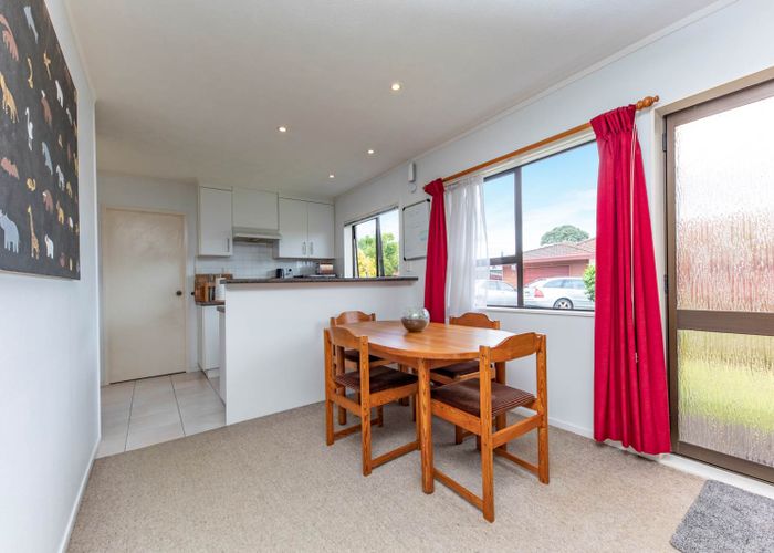  at 5/4074 Great North Road, Glen Eden, Auckland