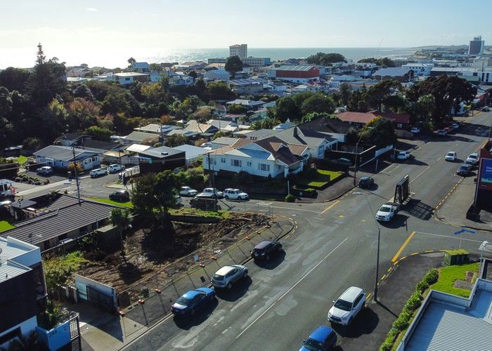  at 240 + 242 Devon Street W, City Centre, New Plymouth, Taranaki