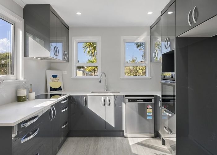  at 647 Richardson Road, Mount Roskill, Auckland City, Auckland