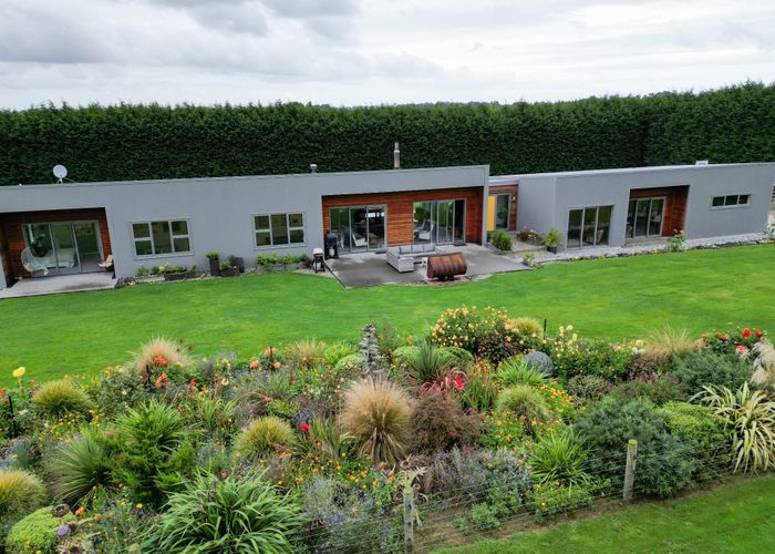  at 124 Fairweather Road, Mill Road