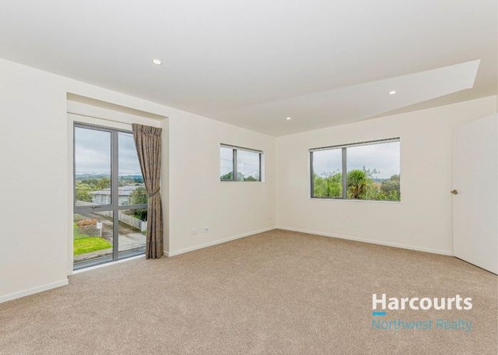  at 31B Statesman Street, Henderson, Waitakere City, Auckland
