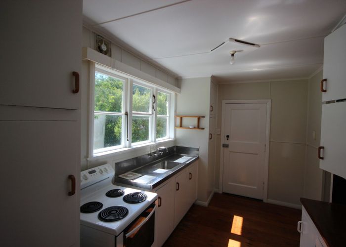  at 15 Plymouth Street, Roslyn, Palmerston North, Manawatu / Whanganui