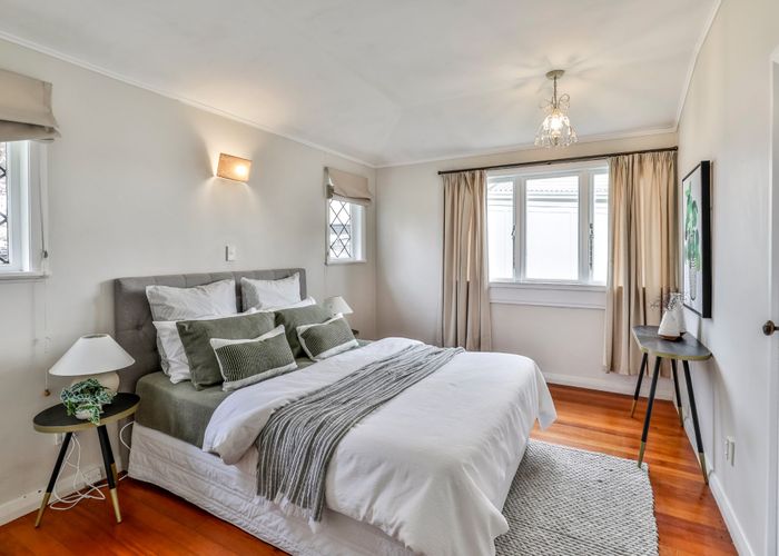  at 27 Kanuka Street, Point Chevalier, Auckland City, Auckland