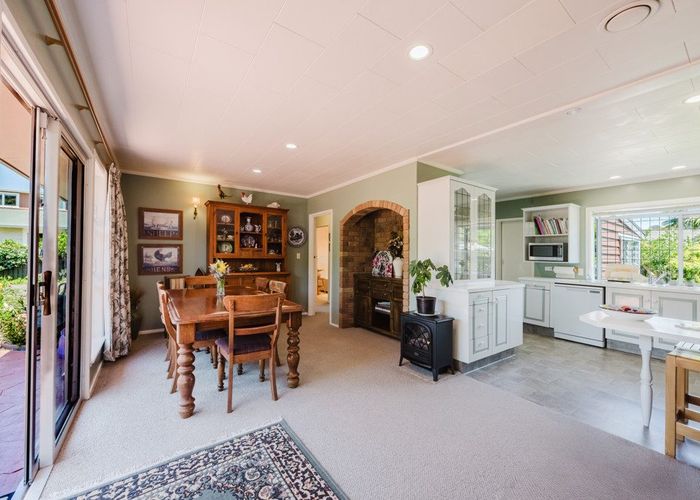  at 32 Kent Terrace, Taradale, Napier, Hawke's Bay