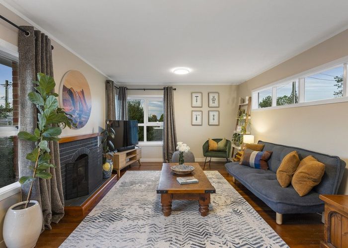  at 1/334 Rangatira Road, Beach Haven, Auckland