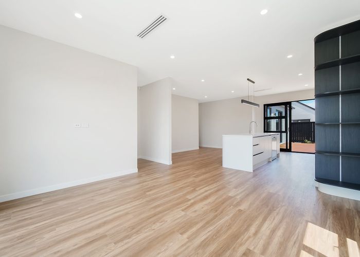  at 11 Pupu Crescent, Opaheke, Papakura, Auckland