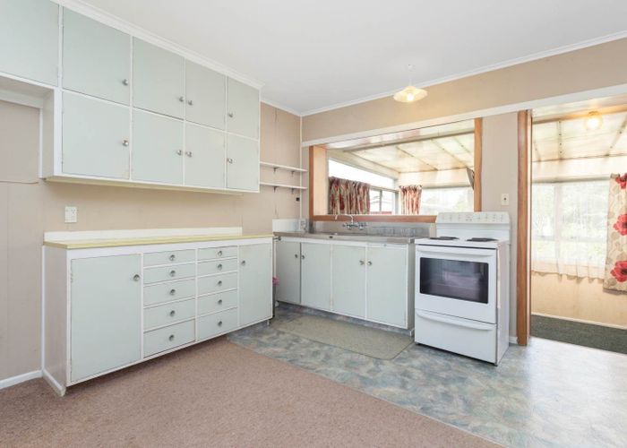  at 58 Wedgwood Avenue, Mangere East, Auckland