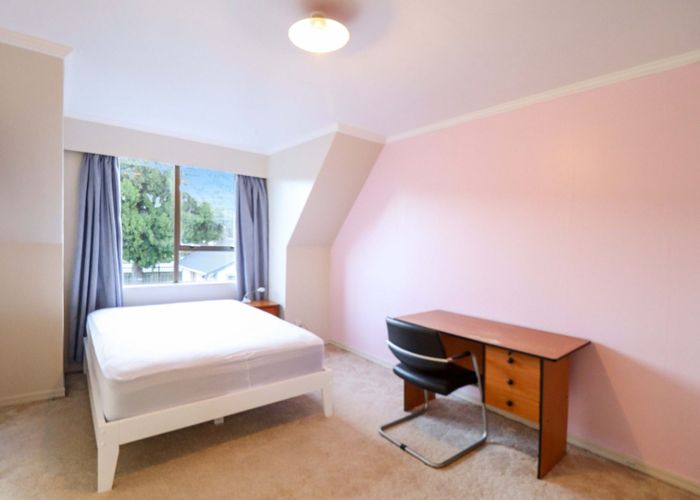  at 2/45 Whites Line West, Waiwhetu, Lower Hutt, Wellington