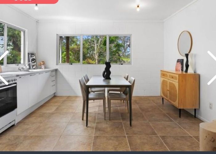  at 24 Noeleen Street, Glenfield, North Shore City, Auckland