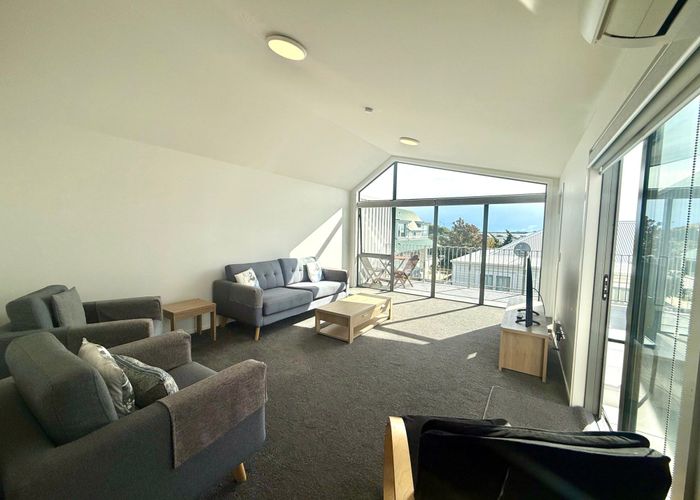  at 2/79 Beachville Road, Redcliffs, Christchurch City, Canterbury