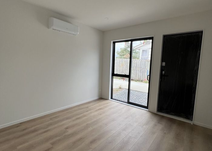  at 3/5 Calthorp Close, Favona, Manukau City, Auckland