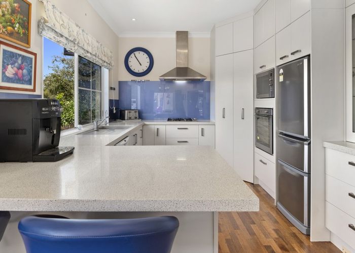  at 240 Waitaha Road, Welcome Bay, Tauranga