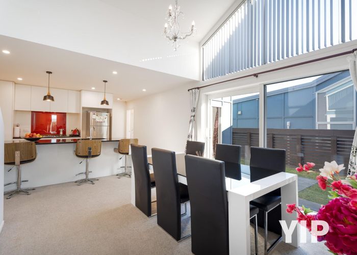  at 74 Cedarwood Street, Woodridge, Wellington, Wellington