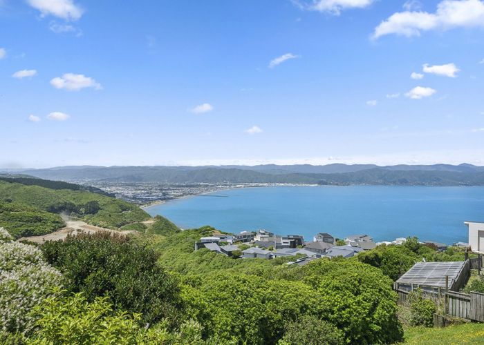  at 9 Bennett Grove, Newlands, Wellington, Wellington