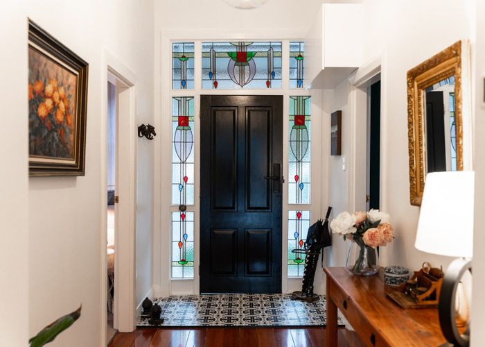  at 2 Shannon Street, Mount Victoria, Wellington, Wellington