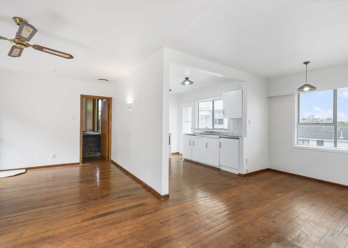  at 31 Whitney street, Blockhouse Bay, Auckland City, Auckland