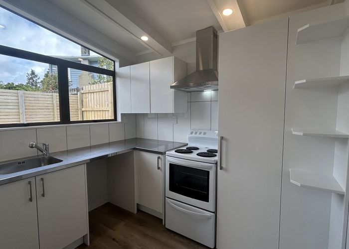  at 62a Kamara Road, Glen Eden, Waitakere City, Auckland