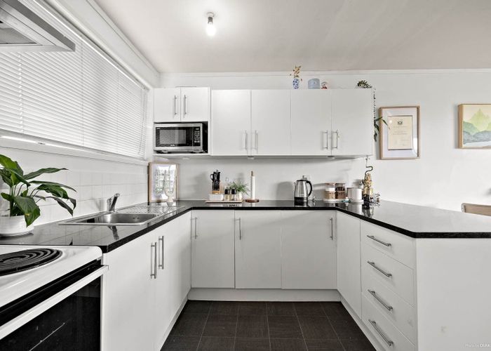  at 5/68 Ruawai Road, Mount Wellington, Auckland City, Auckland