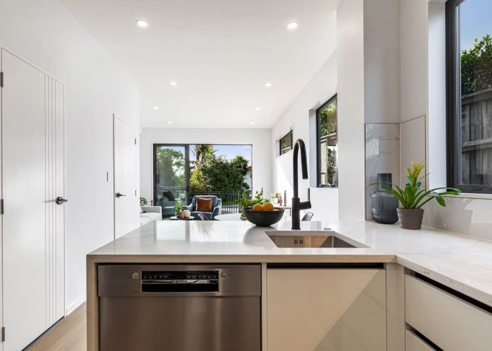  at 3/12 Fraser Road, Devonport, North Shore City, Auckland