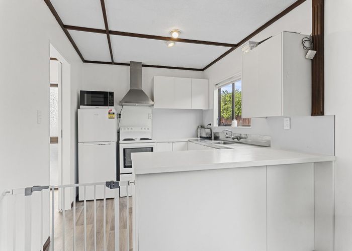  at 1/5 Hawea Street, Merrilands, New Plymouth, Taranaki