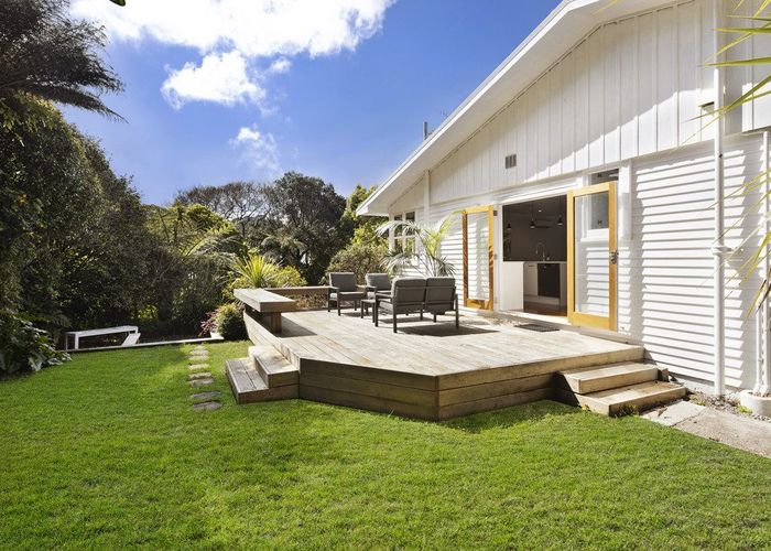  at 44 Homewood Crescent, Karori, Wellington, Wellington